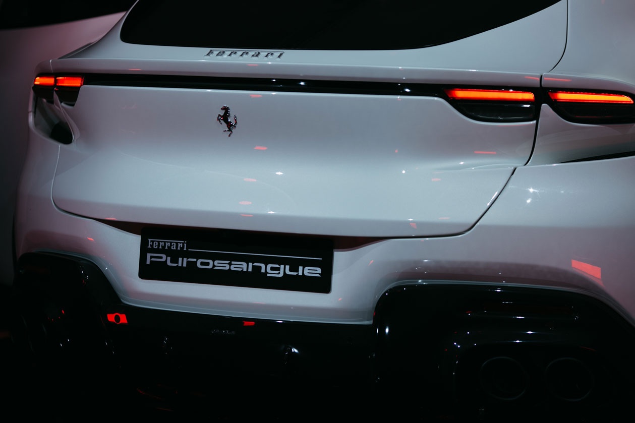 Ferrari Purosangue ra mắt ĐNÁ ảnh 7 Ferrari Purosangue ra mat DNA anh 7