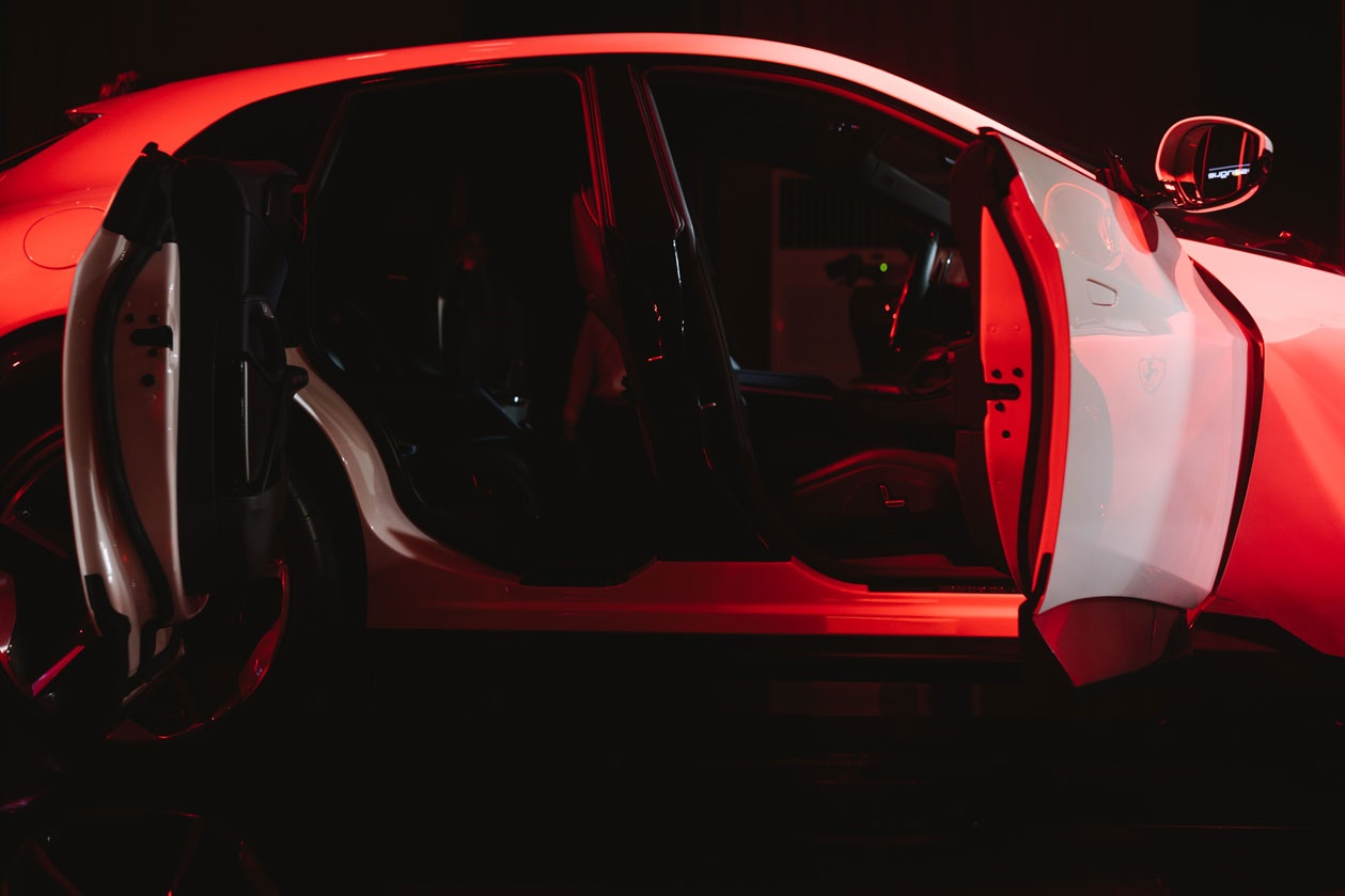Ferrari Purosangue ra mat DNA anh 9