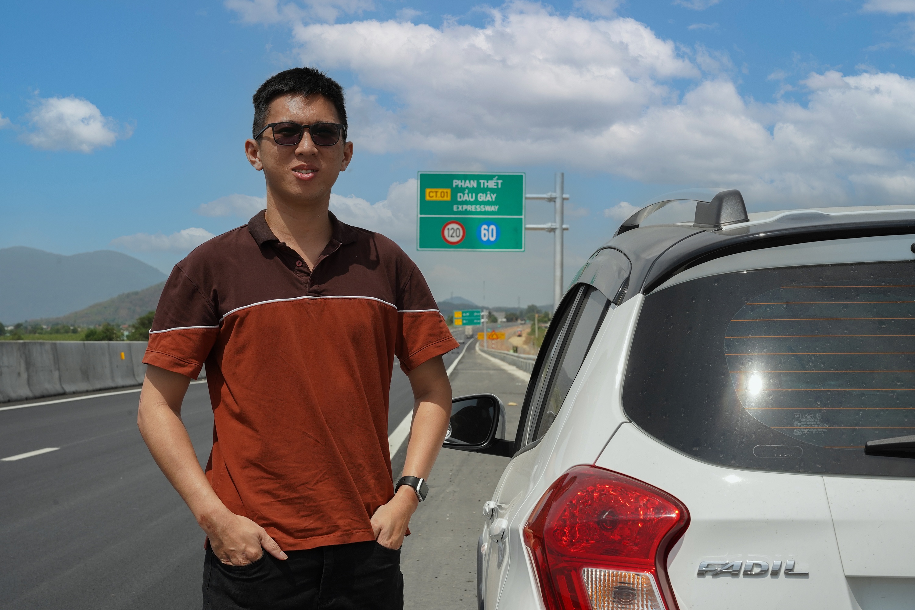 Chay cao toc TP.HCM di Phan Thiet - chua hoan thien, da co ban do hinh anh