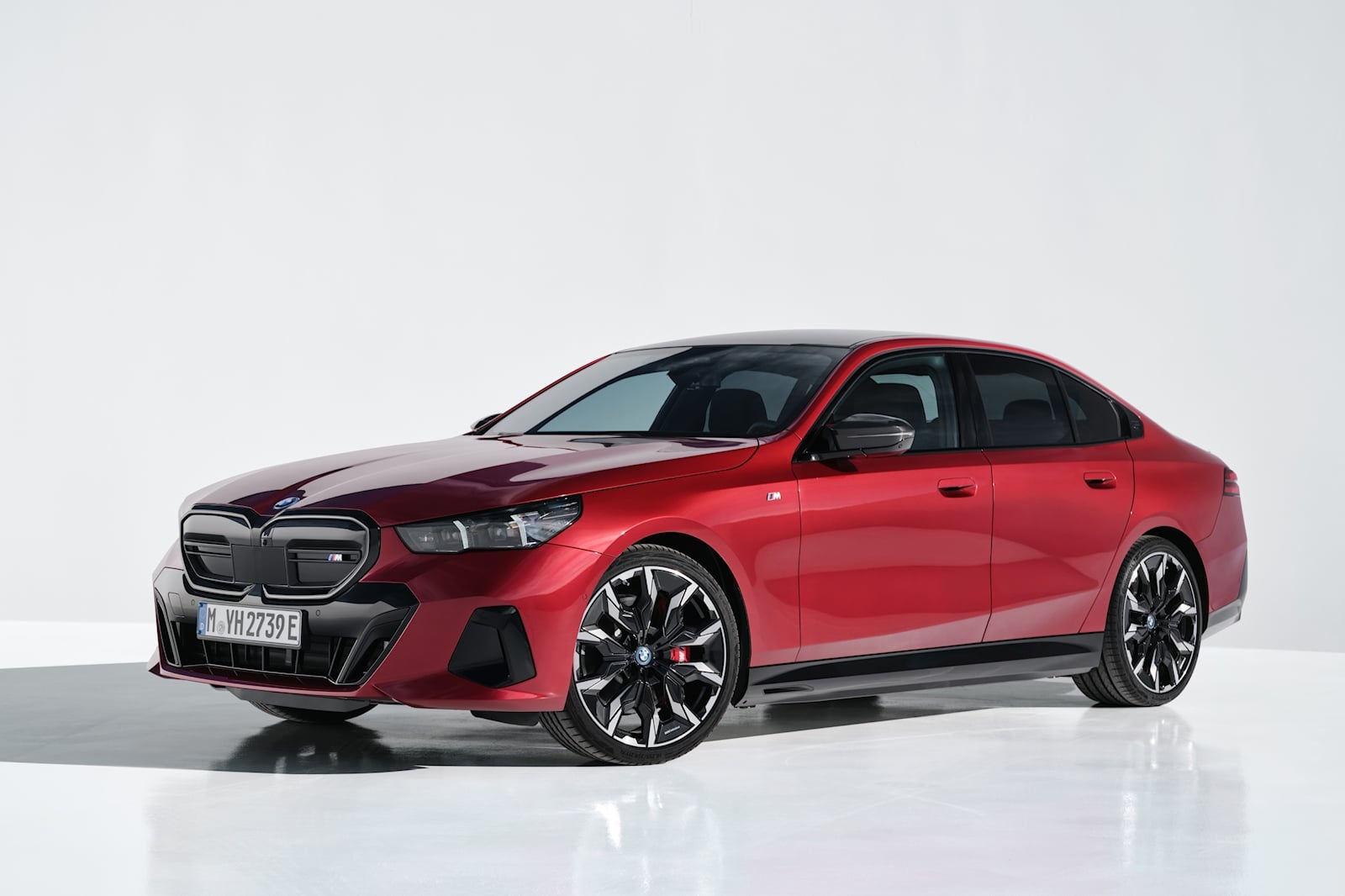 BMW 5-Series G60 anh 5