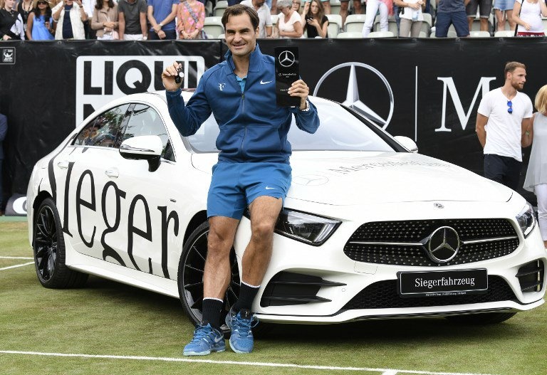 Thang Raonic, Federer lan dau tien vo dich Stuttgart hinh anh