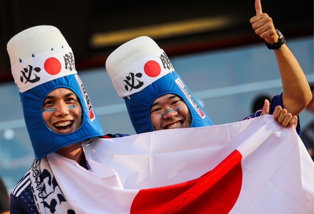 Nhat Ban vs Senegal: Hap dan tu tren san bong den khan dai hinh anh
