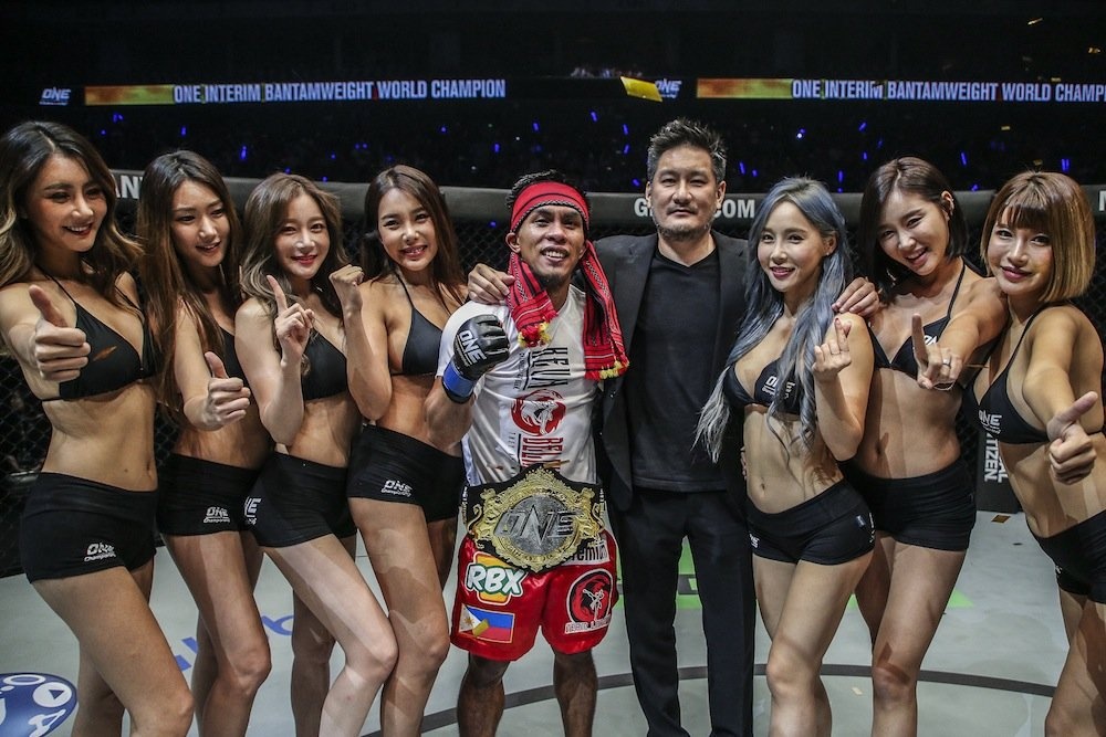 Martin Nguyễn vs Kevin Belingon, tranh đai vô địch tạm thời hạng Bantanweight ONE Championship ảnh 2 Martin Nguyen vs Kevin Belingon, tranh dai vo dich tam thoi hang Bantanweight ONE Championship anh 2