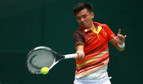 Ly Hoang Nam khong the tao bat ngo truoc tay vot tung thang Federer hinh anh