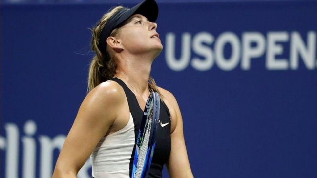 Sharapova bat ngo dung buoc tai vong 4 My mo rong hinh anh