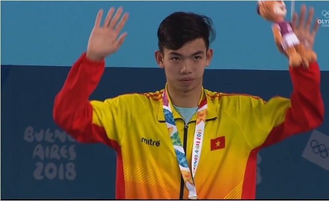 Nguyen Huy Hoang xuat sac gianh HCV Olympic tre hinh anh