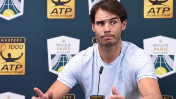 Nadal rut lui khoi ATP Finals vi chan thuong, Djokovic chac ngoi so 1 hinh anh