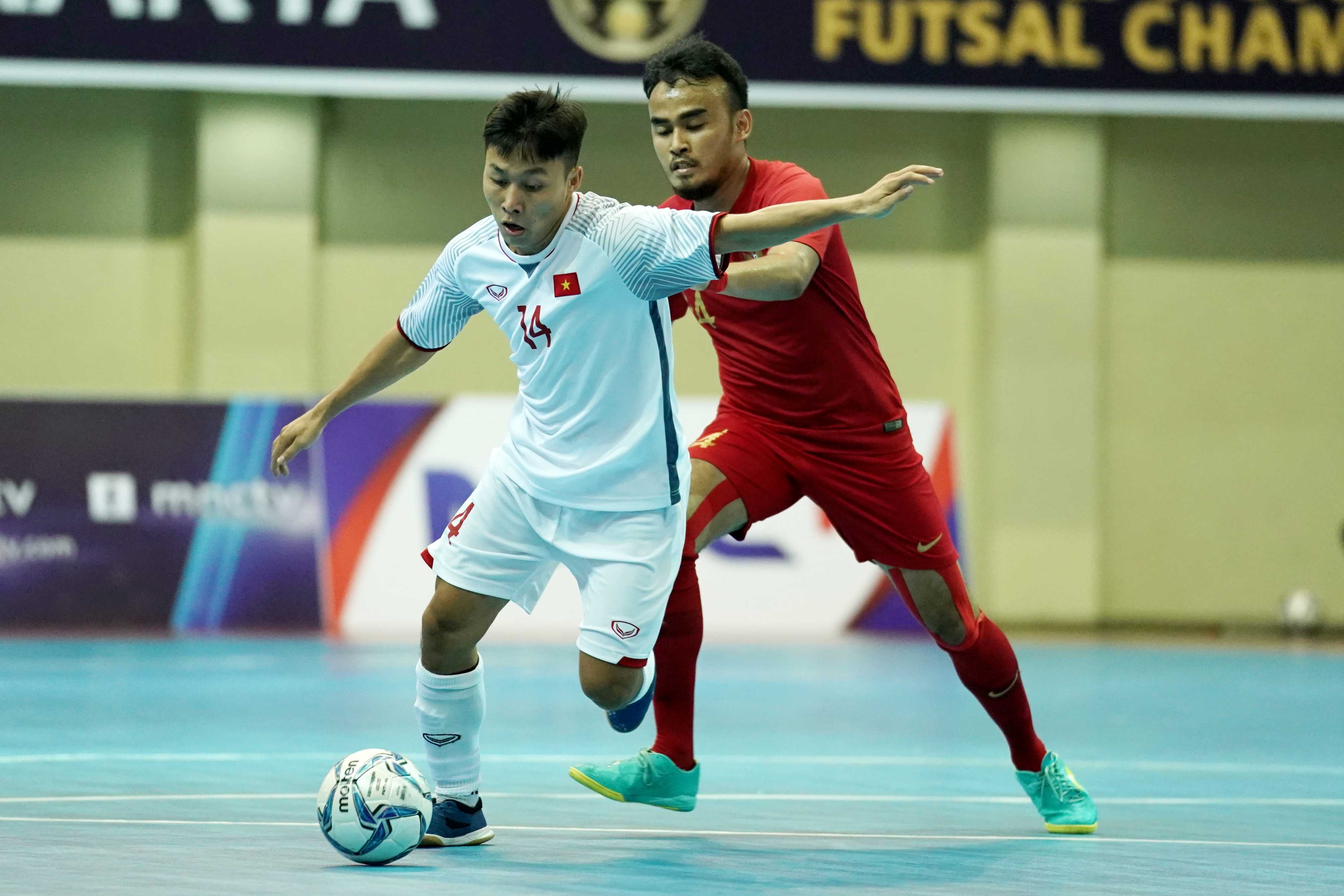 Thua chu nha Indonesia, DT futsal Viet Nam xep hang 4 o Dong Nam A hinh anh