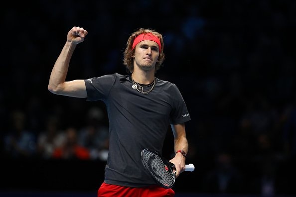 Zverev hẹn gặp Federer tại bán kết ATP Finals ảnh 1 Zverev hen gap Federer tai ban ket ATP Finals anh 1