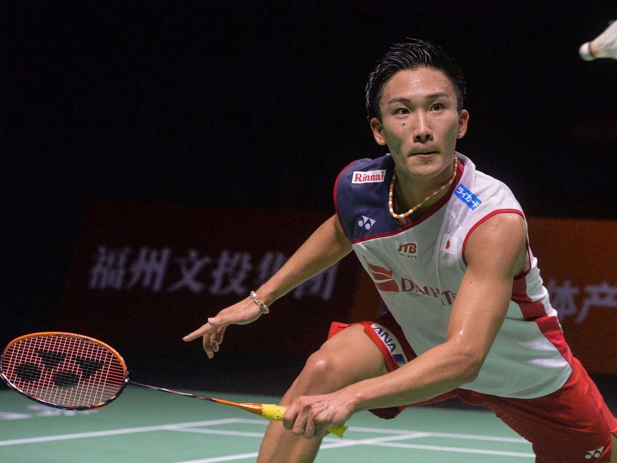 Kento Momota vuot qua HCV ASIAD Jonatan Christie anh 1