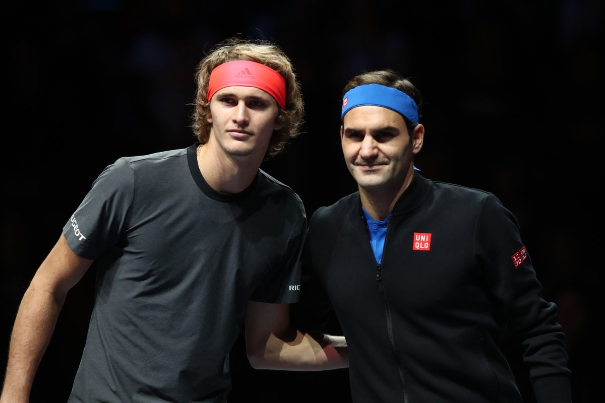Federer gục ngã trước sao trẻ Zverev tại bán kết ATP Finals ảnh 1 Federer guc nga truoc sao tre Zverev tai ban ket ATP Finals anh 1
