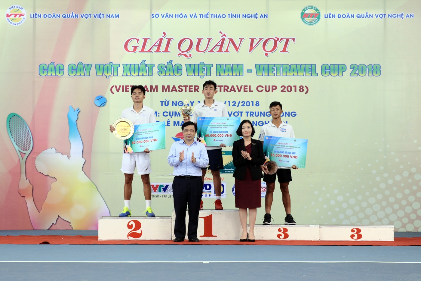 Van Phuong vo dich giai quan vot cac cay vot xuat sac anh 1