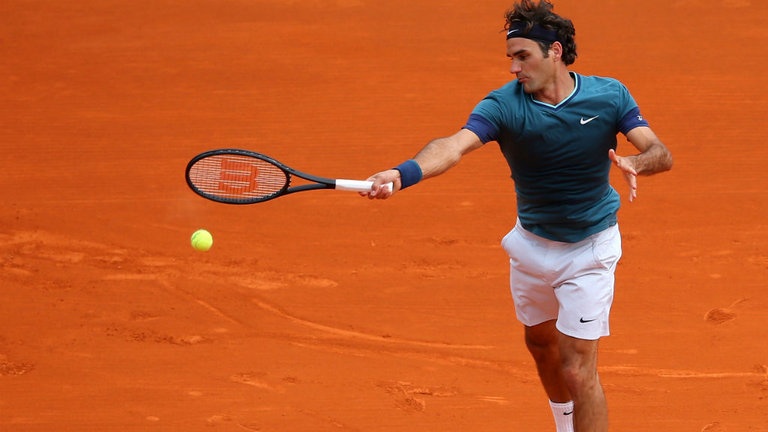 Federer du dinh tro lai mua giai dat nen sau 3 nam vang mat hinh anh