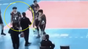 HLV bong chuyen danh hoc tro chi thua nhan la 'cham nhe vao mat' hinh anh