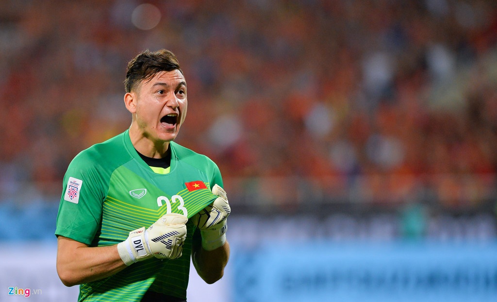 Dang Van Lam se co suat bat chinh o Muangthong United anh 1