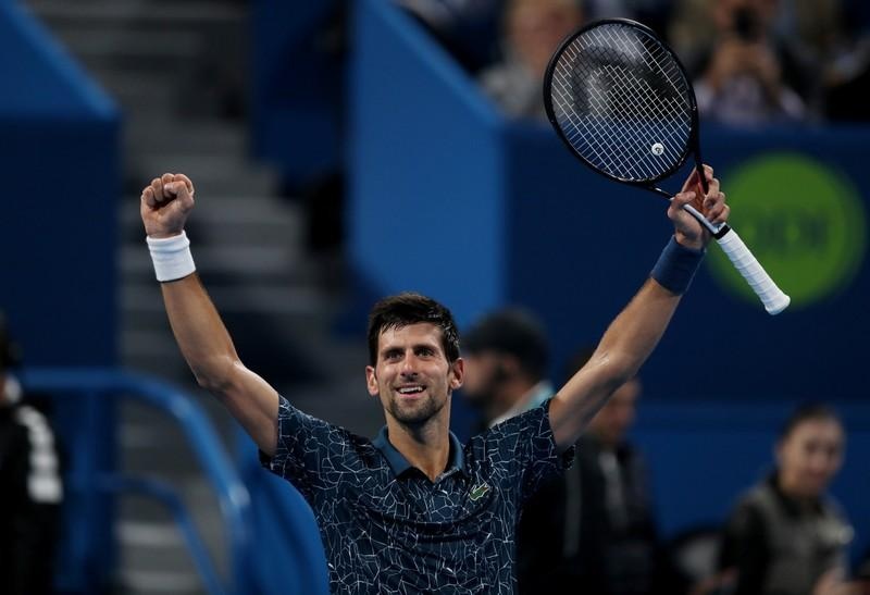 Djokovic nguoc dong vao ban ket Qatar Open hinh anh