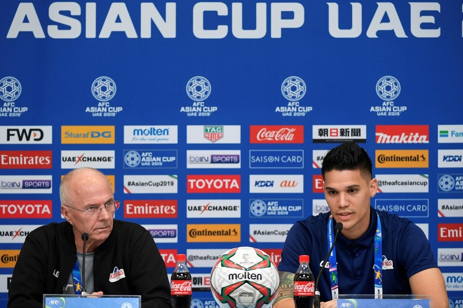 HLV Eriksson: 'Doi tuyen Philippines van con co hoi' hinh anh