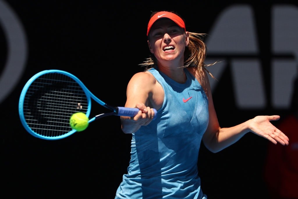 Sharapova khoi dau nhu mo tai Australian Open 2019 hinh anh
