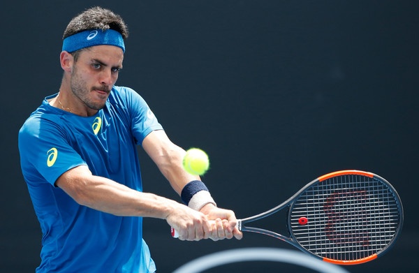 gã khổng lồ Reilly Opelka thất bại trước Thomas Fabbiano ảnh 1 ga khong lo Reilly Opelka that bai truoc Thomas Fabbiano anh 1