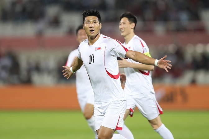 Yemen va CHDCND Trieu Tien lap ky luc buon tai Asian Cup hinh anh
