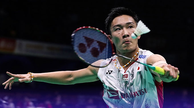 Highlights ban ket Indonesia Masters: Kento Momota vs Viktor Axelsen hinh anh