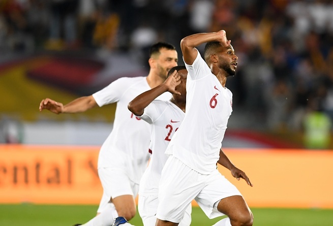'Vo dich Asian Cup, Qatar gay an tuong ke tu khi dang cai World Cup' hinh anh