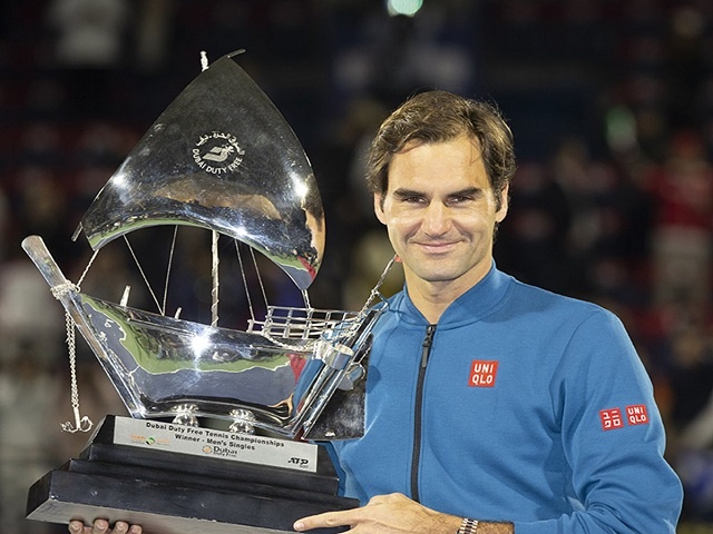 Hanh trinh dang nho cua Roger Federer toi cot moc 100 danh hieu hinh anh