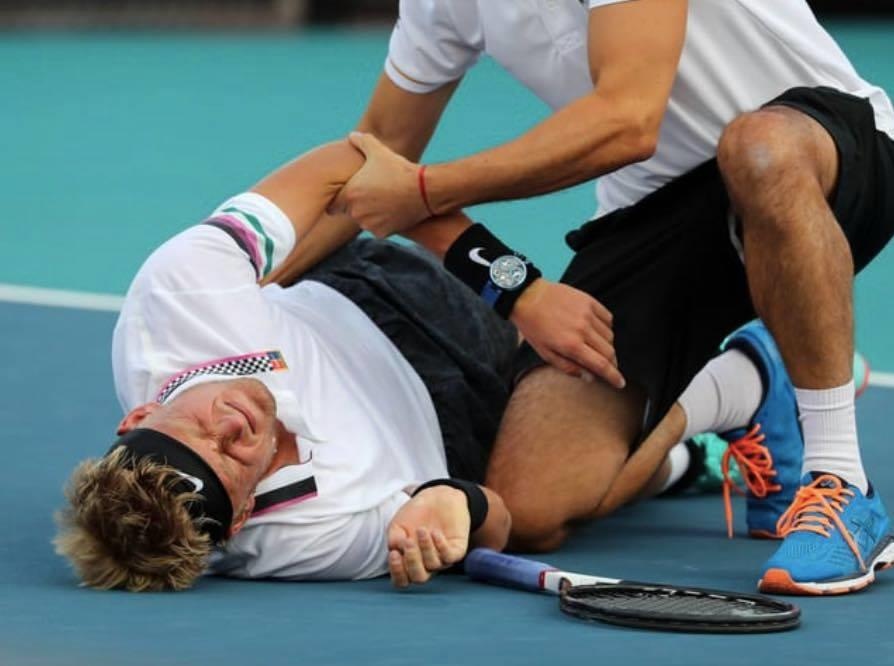 Tay vợt trẻ bất ngờ gục ngã tại Miami Masters ảnh 1 Tay vot tre bat ngo guc nga tai Miami Masters anh 1