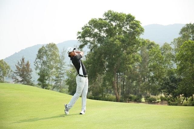 Golfer nu Chang Hsin Chiao len ngoi tai giai Faldo Series Asia 2019 anh 2