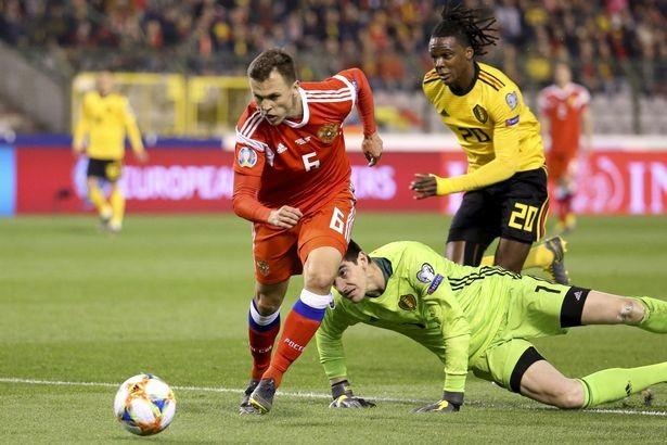 Cuoc dua nguoi gac den tai Real Madrid anh 2