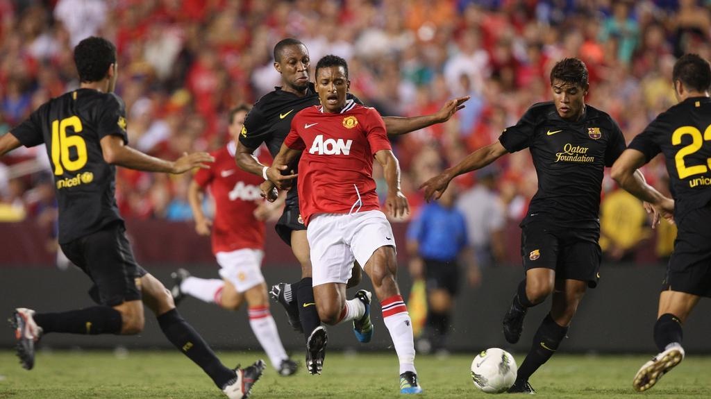 Nhung tran dau dang nho khi MU cham tran Barca anh 7