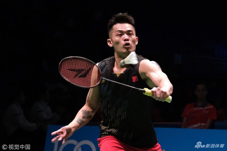 Lin Dan hạ hạt giống số 2 Shi Yuqi, vào chung kết Malaysia Open ảnh 2 Lin Dan ha hat giong so 2 Shi Yuqi, vao chung ket Malaysia Open anh 2