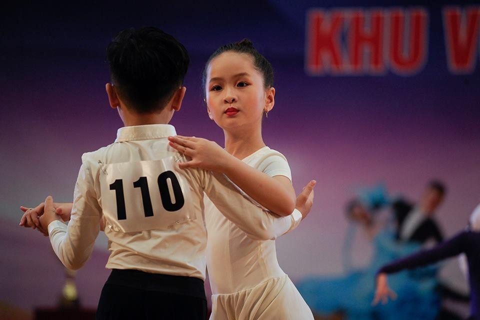 Hap dan giai khieu vu the thao cac CLB mien bac 2019 anh 3