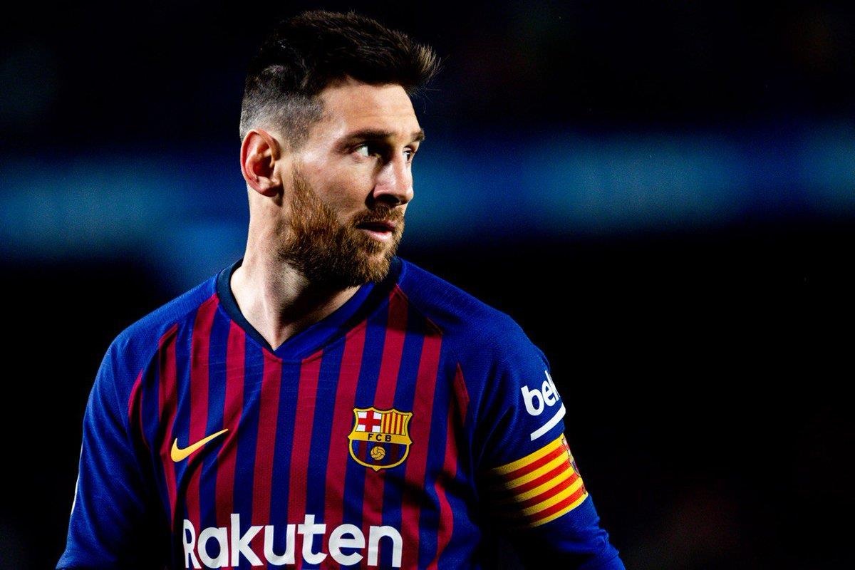 Messi gop cong giup Barca vuot qua Real Sociedad hinh anh