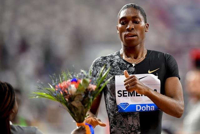 Nu VDV tuyen chien an phat tiem hooc mon hinh anh