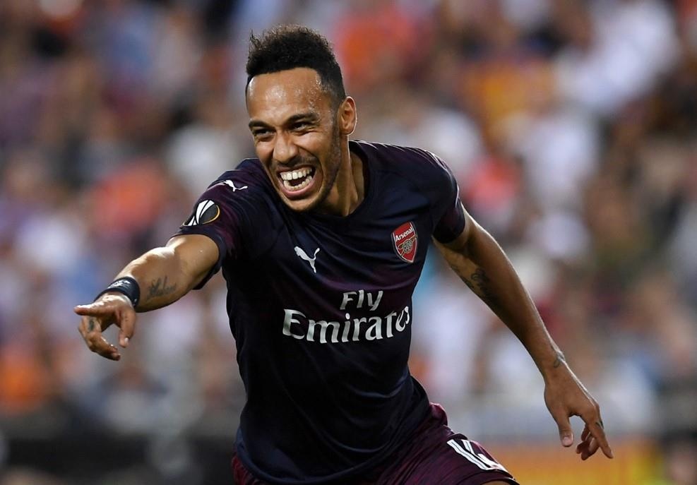 Aubameyang lap hat-trick dua Arsenal vao chung ket Europa League hinh anh