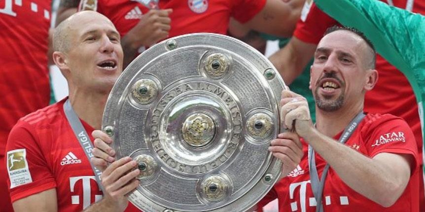 Bang xep hang 5 giai quoc gia hang dau chau Au: Bayern chia tay Robben hinh anh