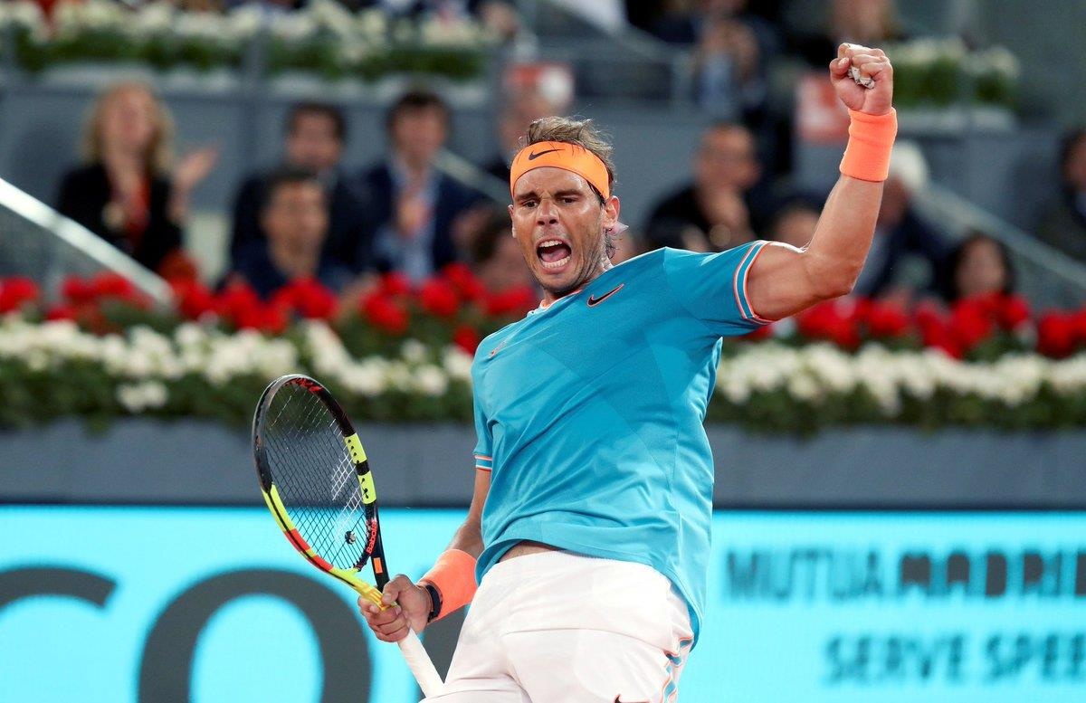 Federer dừng bước trước Dominic Thiem tại tứ kết Madrid ảnh 2 Federer dung buoc truoc Dominic Thiem tai tu ket Madrid anh 2