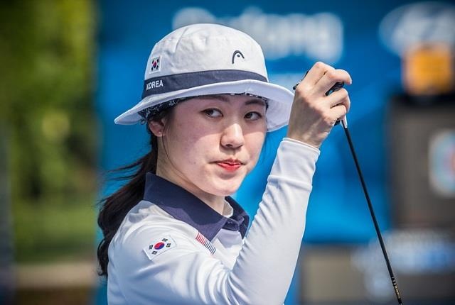 Ban cung nu Han Quoc nhan ket dang vi an mung som hinh anh