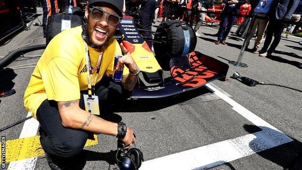 Hamilton về nhất chặng đua tại Tây Ban Nha ảnh 2 Hamilton ve nhat chang dua tai Tay Ban Nha anh 2