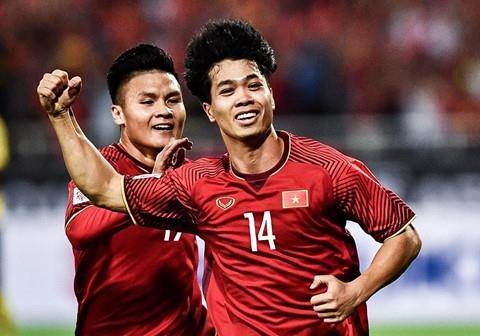 Nguoi ham mo bong da Viet Nam se duoc theo doi truc tiep King's Cup hinh anh