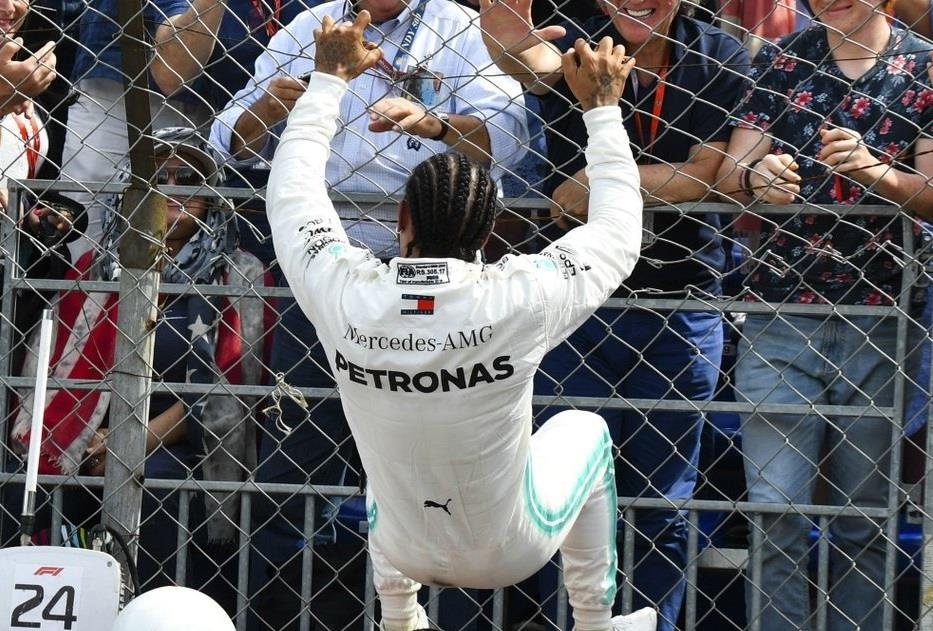 Hamilton gianh pole tai Monaco F1 anh 1