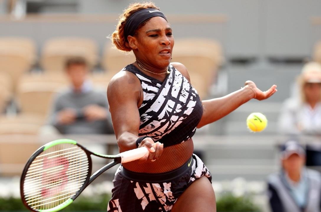 Serena dien do tao bao bat chap lenh cam tai Phap mo rong hinh anh