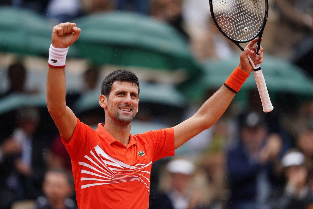 Djokovic lap chien tich khi vao tu ket Phap mo rong hinh anh