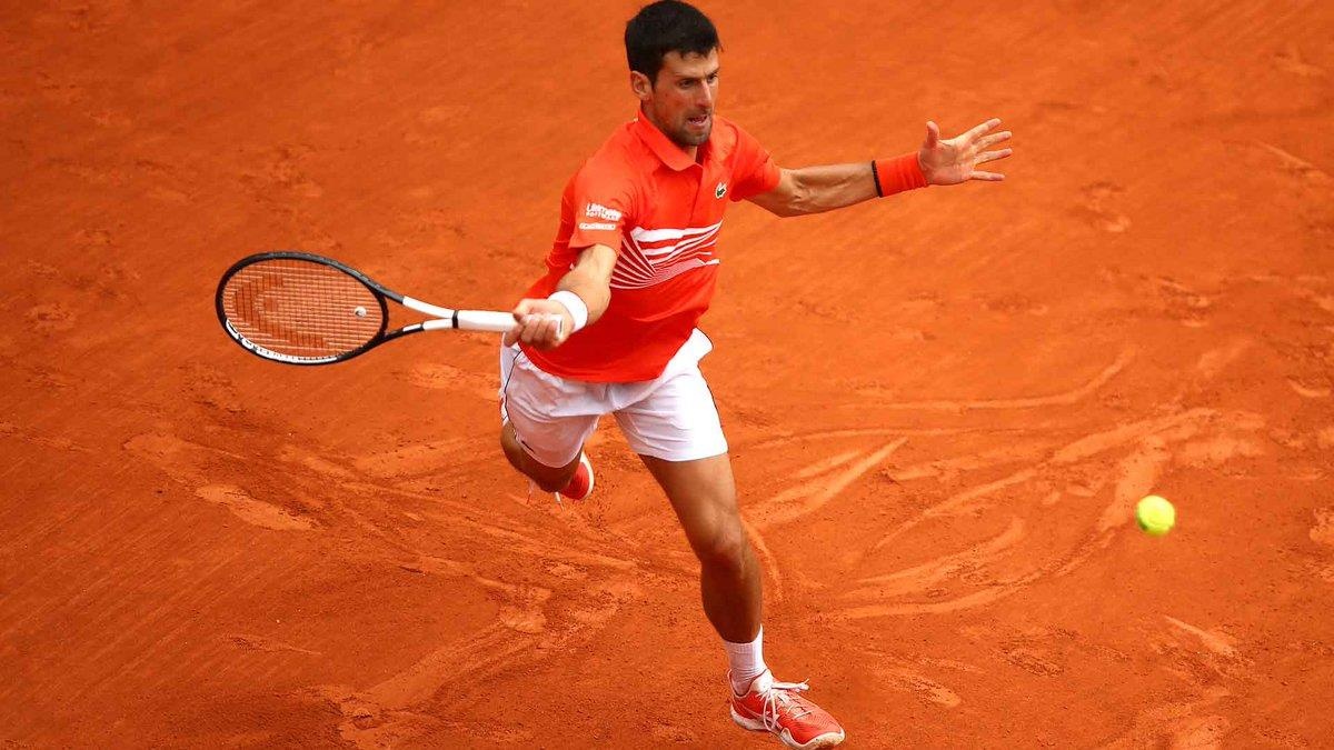 Djokovic lần thứ 10 liên tiếp vào tứ kết Pháp mở rộng ảnh 1 Djokovic lan thu 10 lien tiep vao tu ket Phap mo rong anh 1