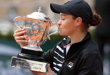 Barty - tu co gai tung bo quan vot den nha vo dich Grand Slam hinh anh