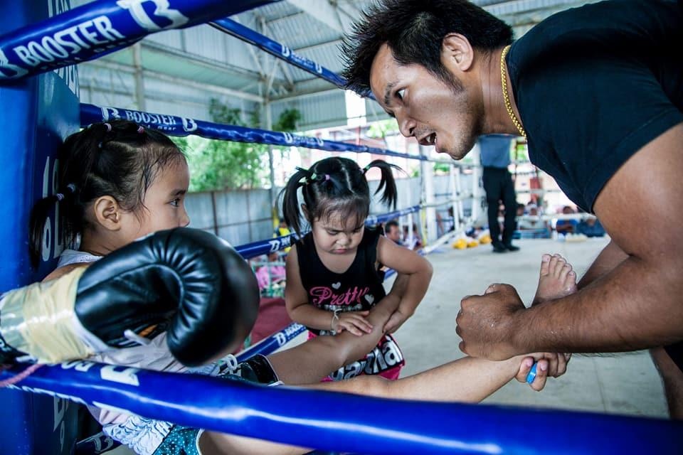 Chị em đam mê Muay Thai ảnh 2 Chi em dam me Muay Thai anh 2