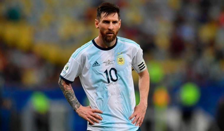 Argentina gianh hang ba Copa America trong ngay Messi nhan the do hinh anh
