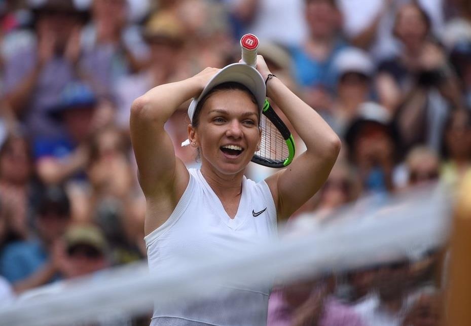 Simona Halep lan dau vo dich Wimbledon sau khi thang Serena hinh anh