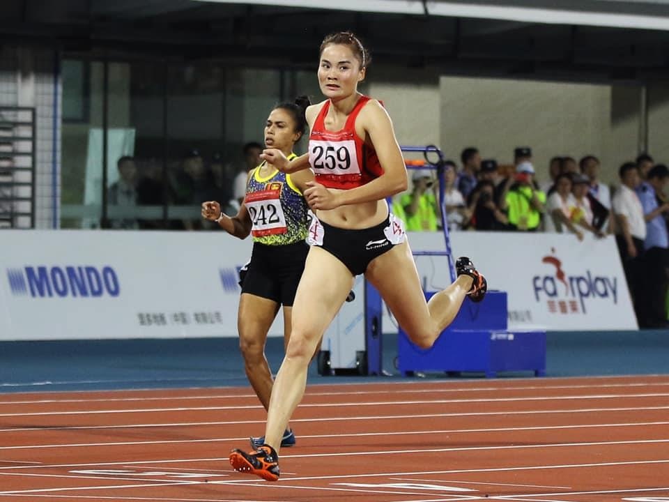 Quach Thi Lan HCV ASIAD 2018 anh 1